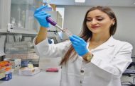 طالبة في الجامعة الأميركية ببيروت تكتشف نهجاً علاجياً جديداً لسرطان الرئة