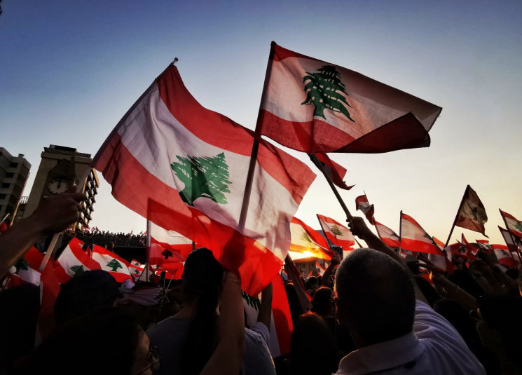 lebanese_flags